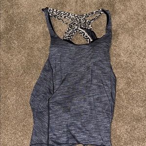 Lululemon Size 4 open back tank top